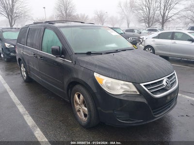 Volkswagen Routan 2009