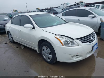 Nissan Altima 2012
