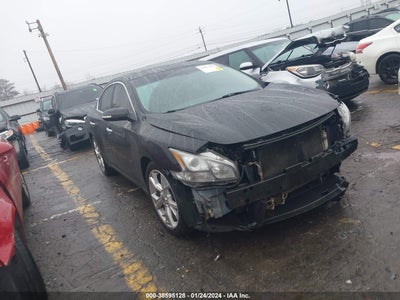 Nissan Maxima 2012
