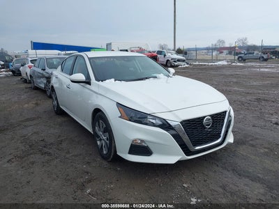 Nissan Altima 2022