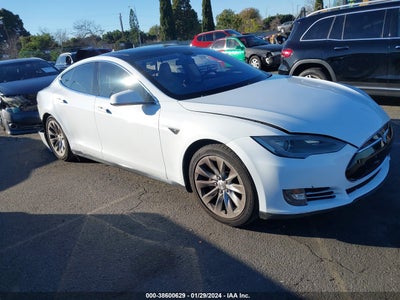 Tesla Model s 2013