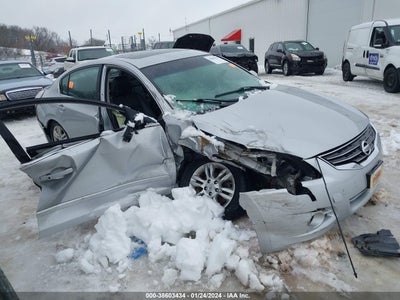 Nissan Altima 2011