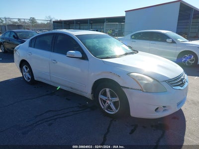 Nissan Altima 2012