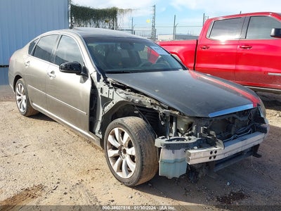 Infiniti M35 2006