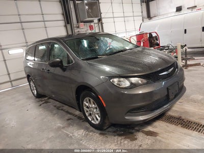 Chrysler Voyager 2023