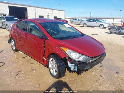 Hyundai Elantra 2013