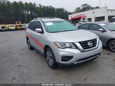 Nissan Pathfinder 2019