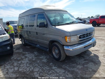 Ford Econoline van 2002