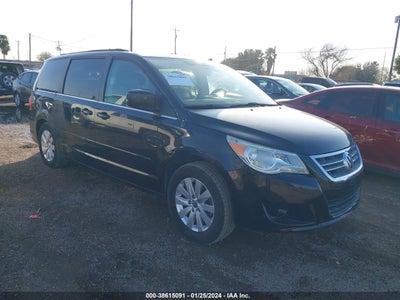 Volkswagen Routan 2012