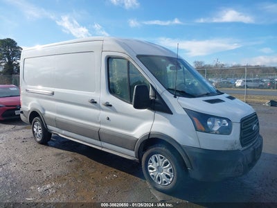 Ford Transit-250 2019