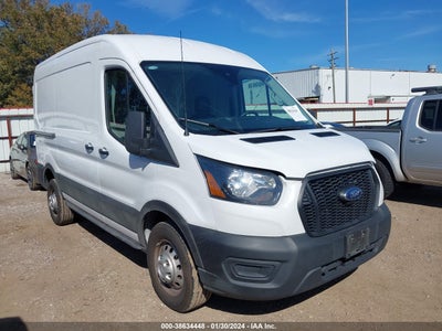 Ford Transit-250 2023