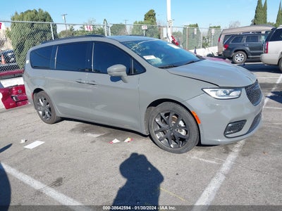 Chrysler Pacifica 2022
