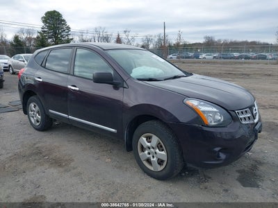Nissan Rogue select 2014