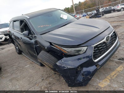 TOYOTA HIGHLANDER 2023