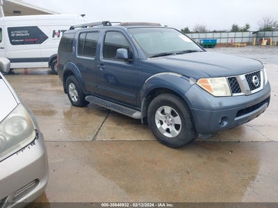 Nissan Pathfinder 2005