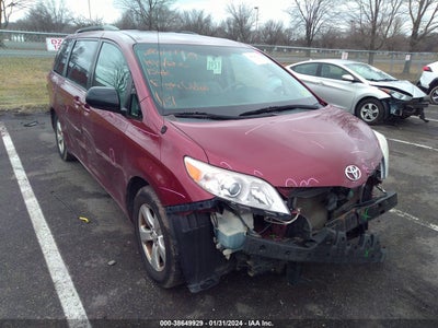 Toyota Sienna 2013