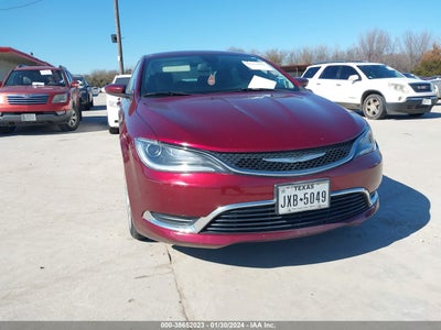 Chrysler 200 2015