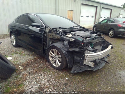 Chrysler 200 2015