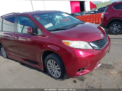 Toyota Sienna 2014