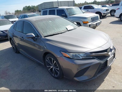 Toyota Camry 2018