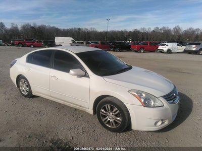 Nissan Altima 2010