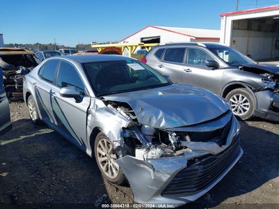 Toyota Camry 2019