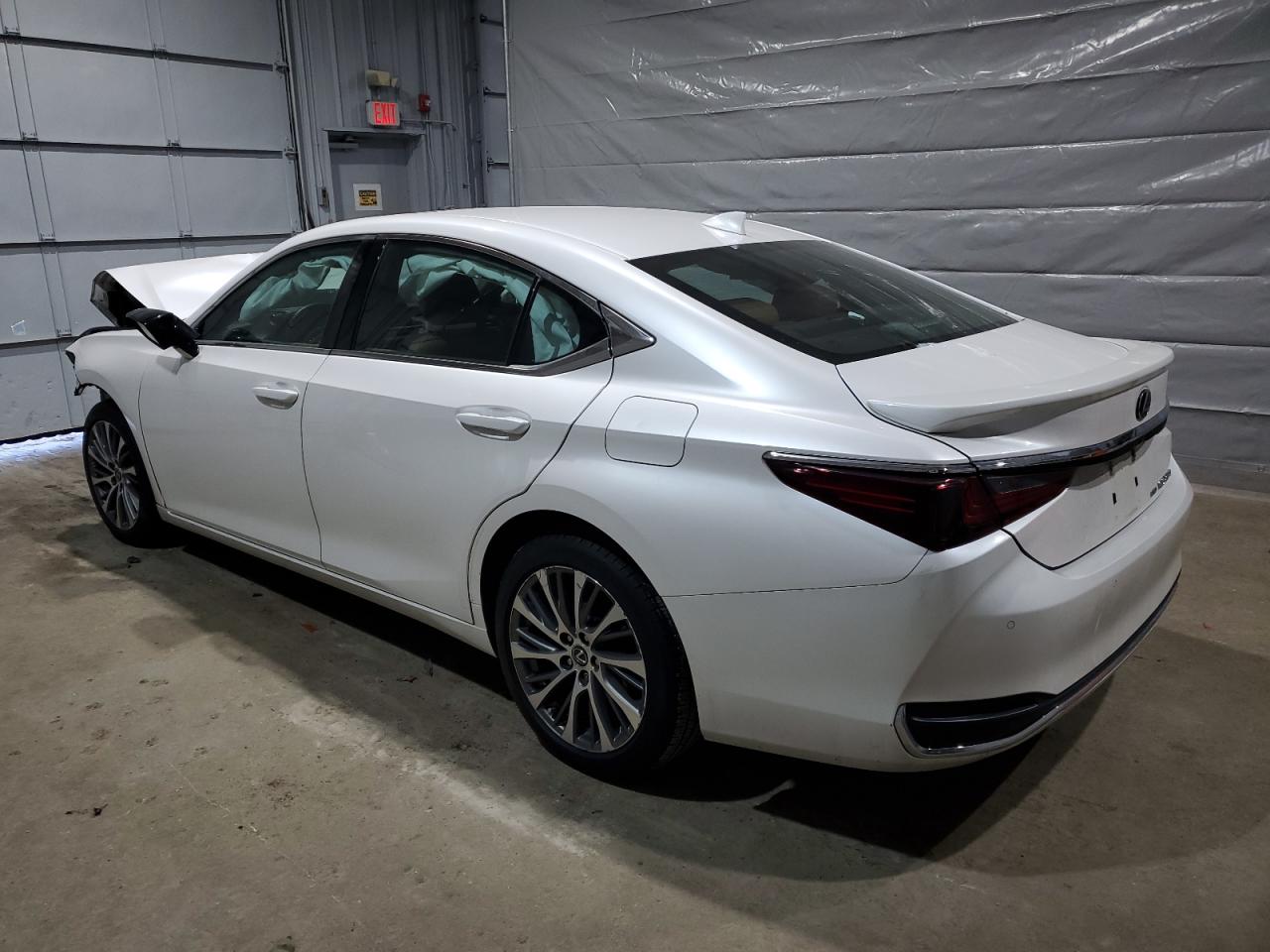 58AD11D18MU001844 LEXUS ES 250 BAS с аукциона США | Day Drive