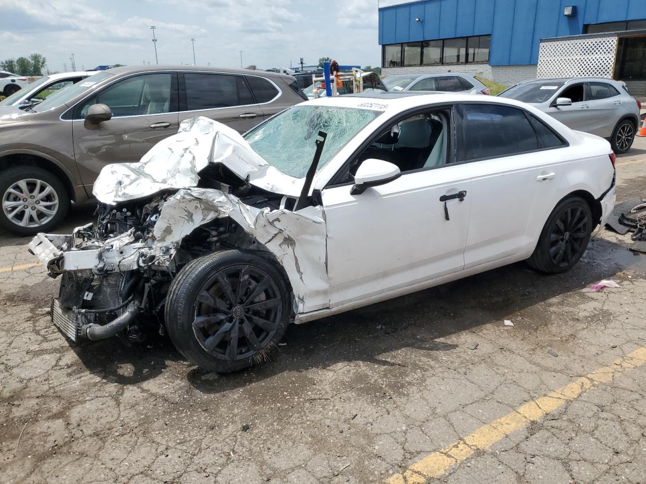 WAUANAF46HN006760 AUDI A4 PREMIUM с аукциона США | Day Drive