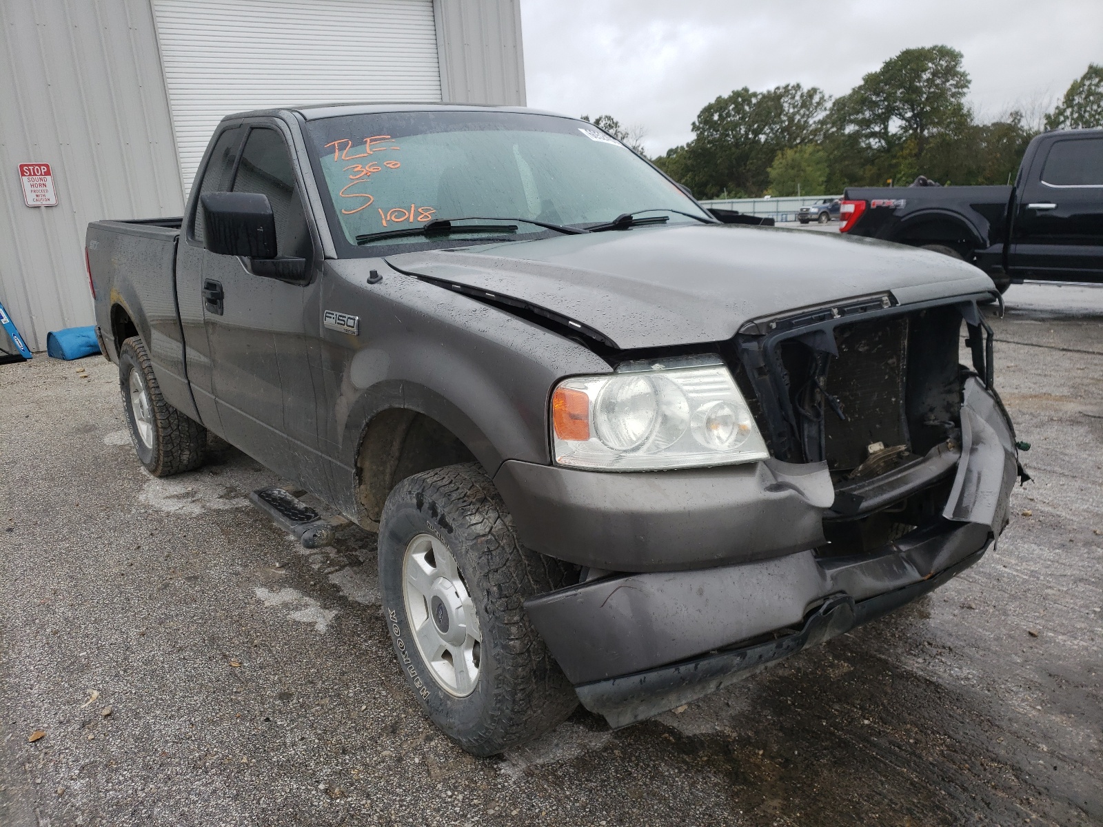 FORD F-150 2004