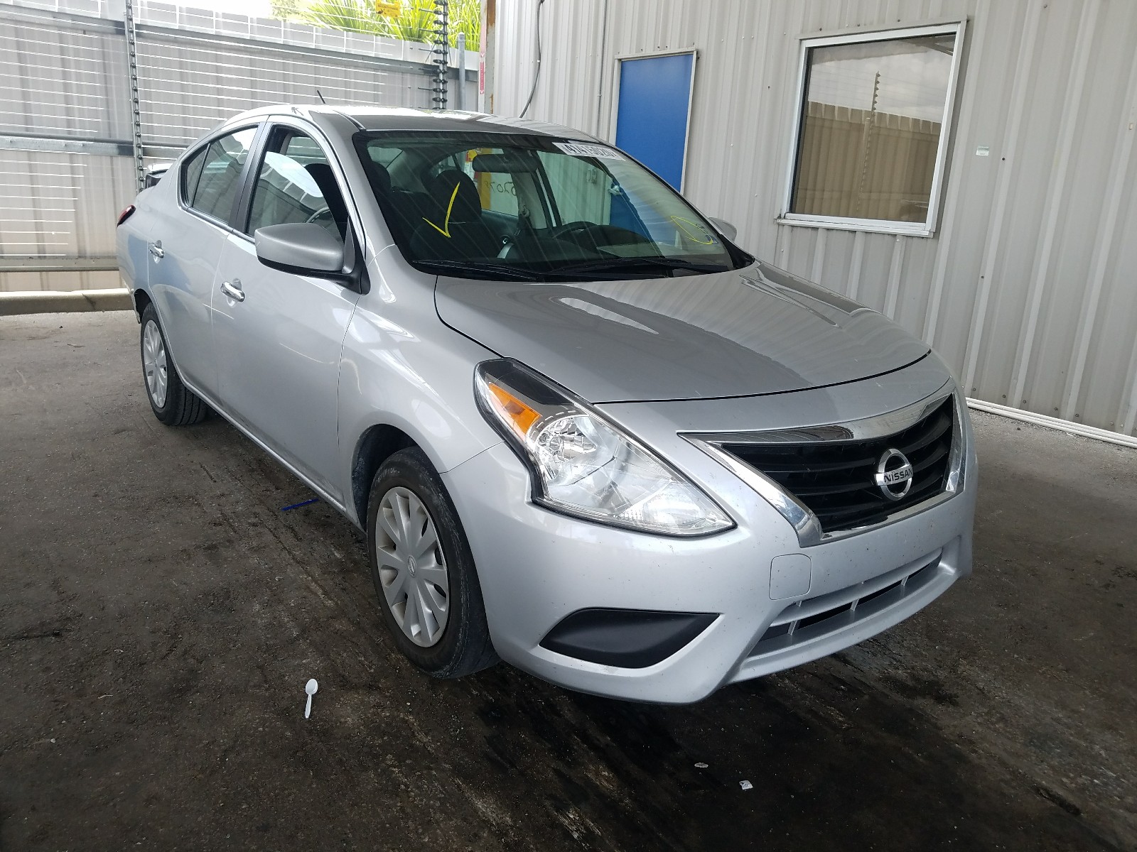 NISSAN VERSA 2018