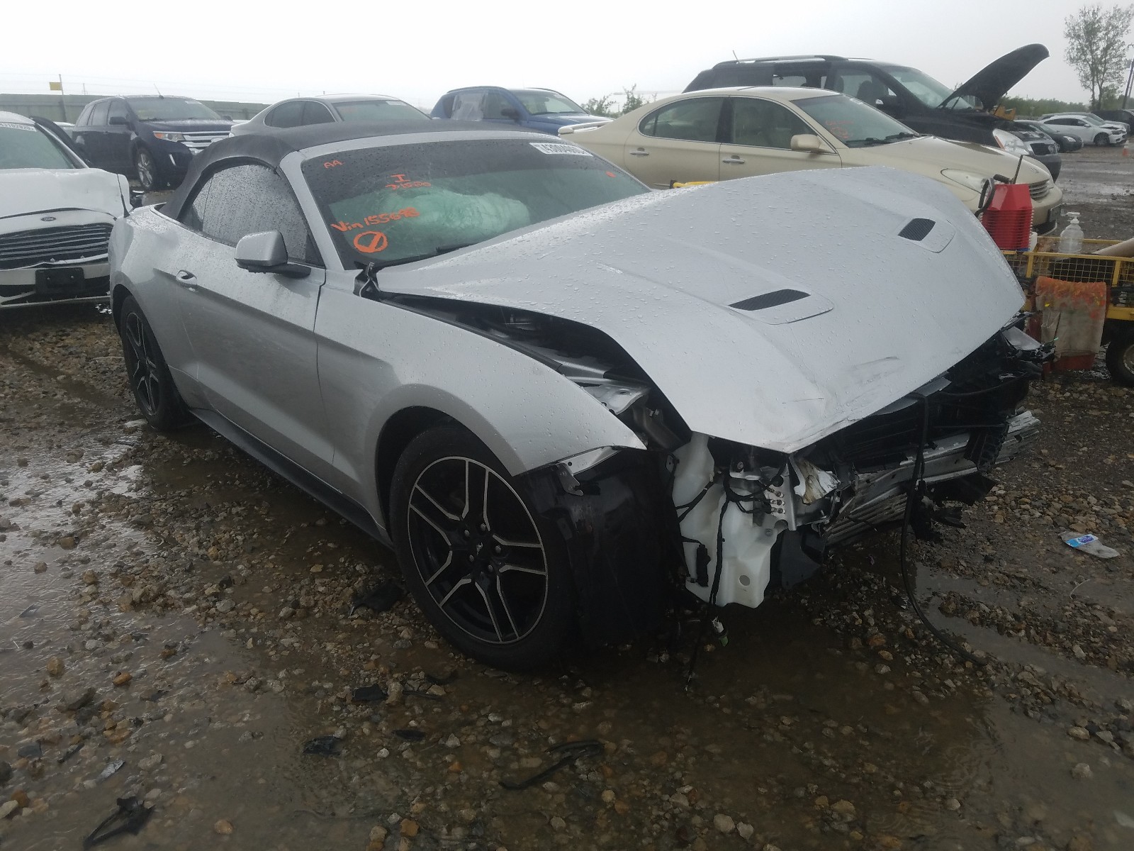 FORD MUSTANG 2018