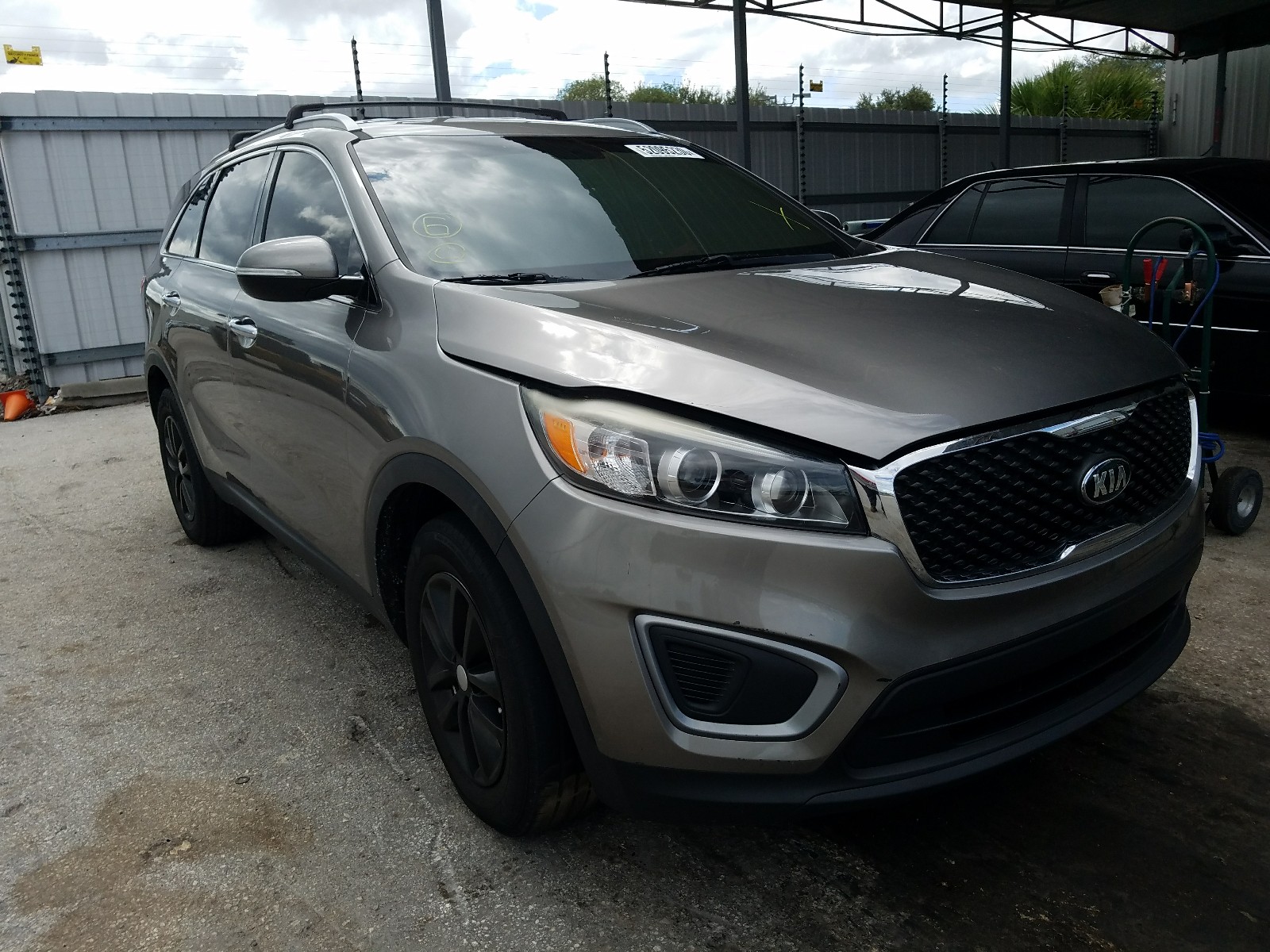 KIA SORENTO LX 2016
