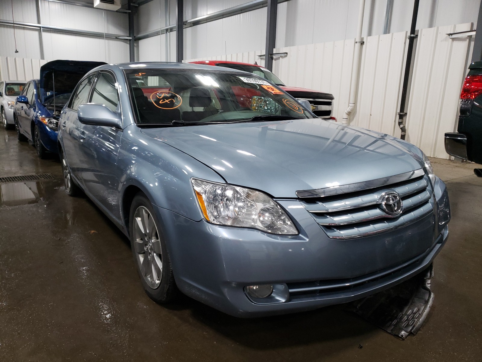 Toyota Avalon 2006