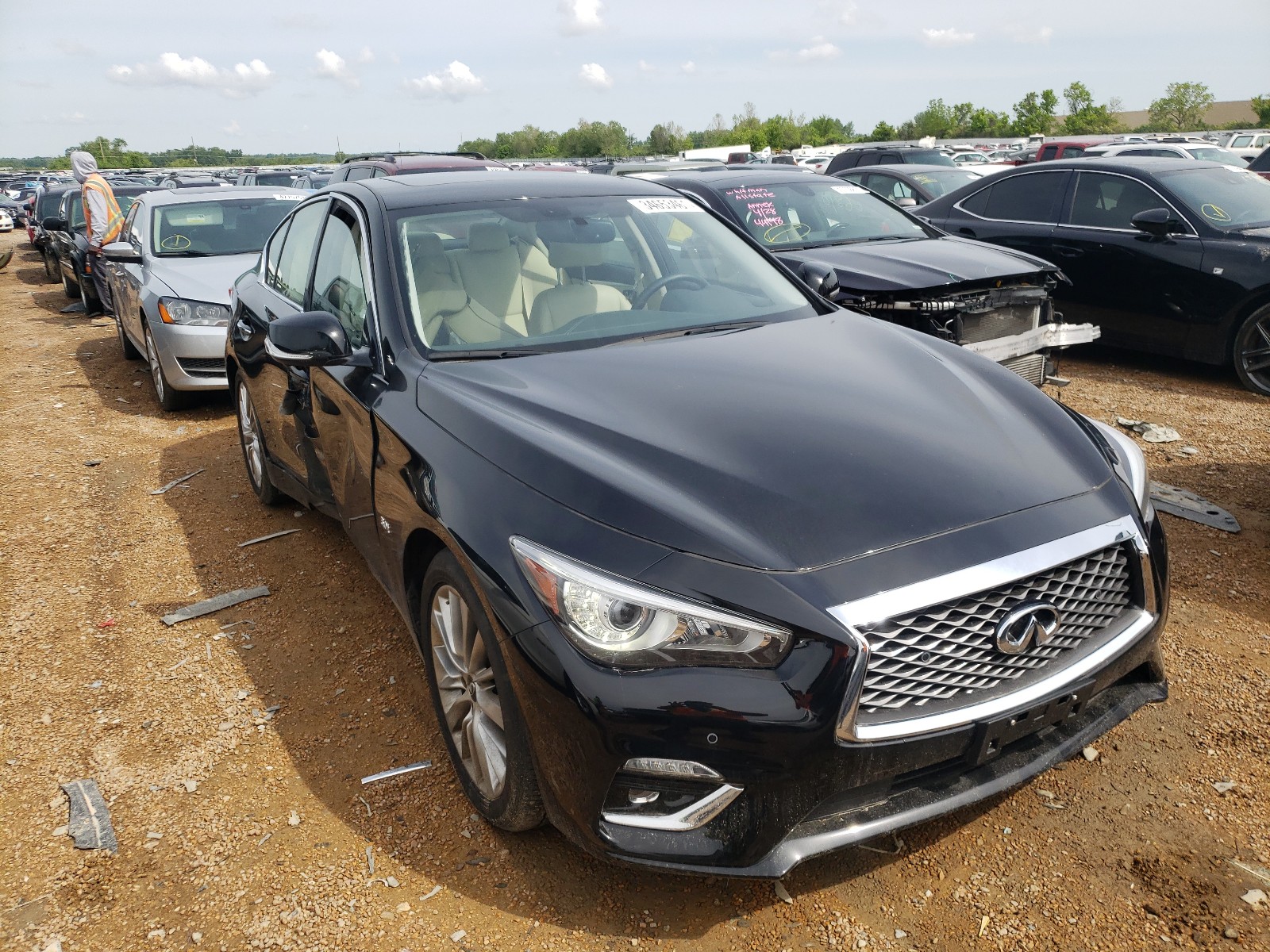 Infiniti Q50 2020