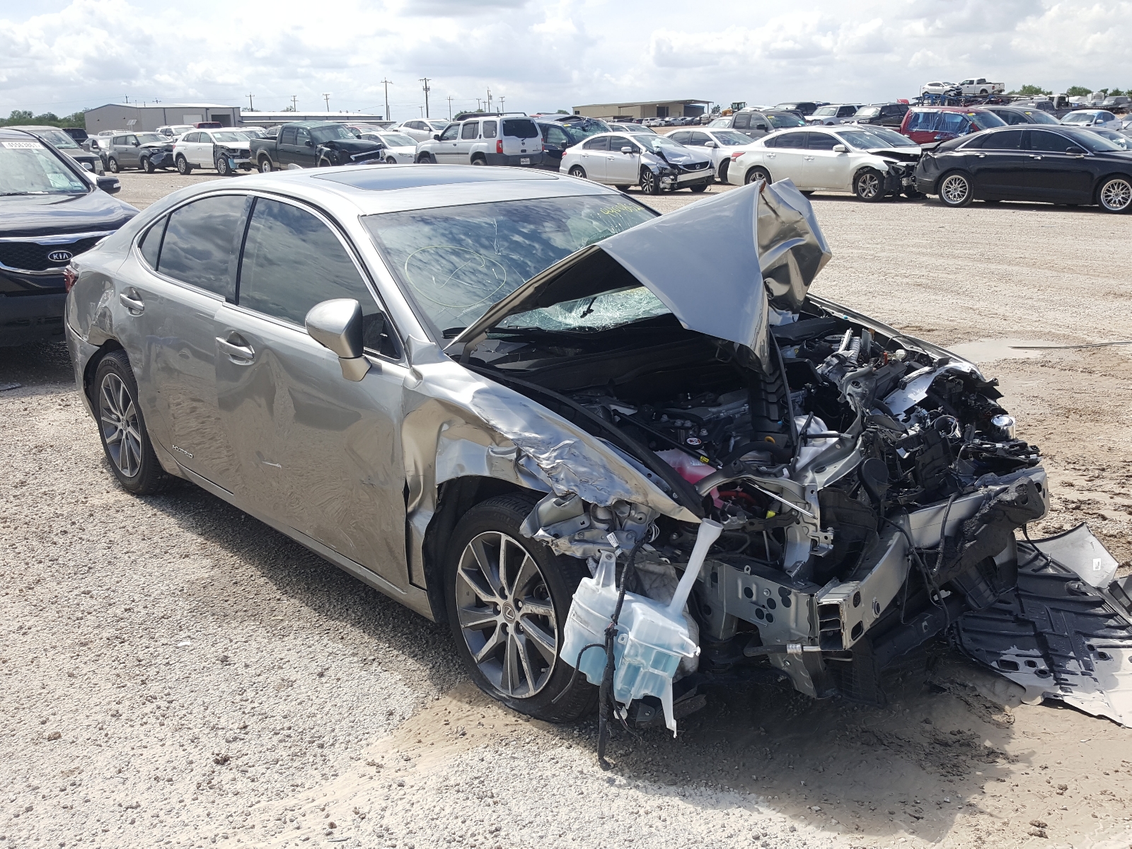 LEXUS ES 2018