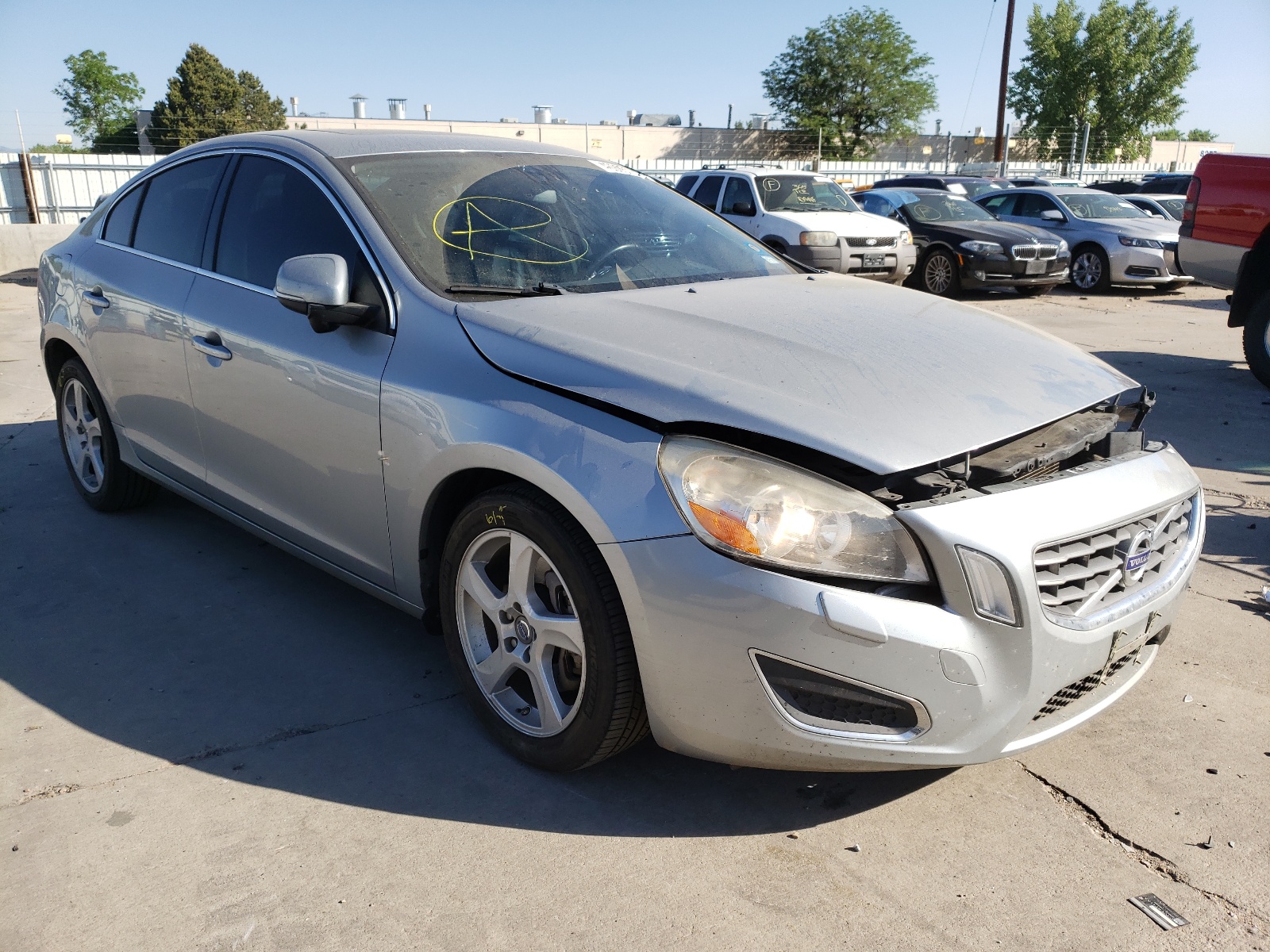VOLVO S60 2013