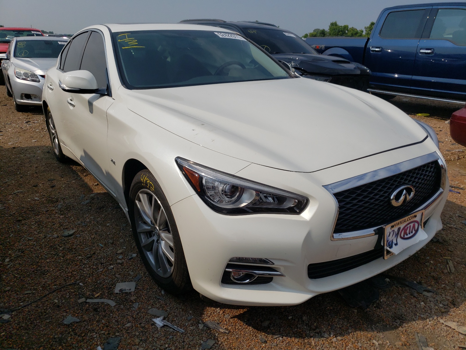 INFINITI Q50 Base 2017