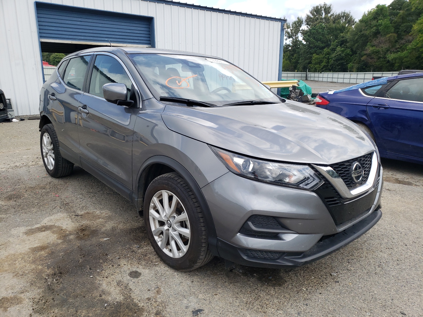 Nissan Rogue sport 2020
