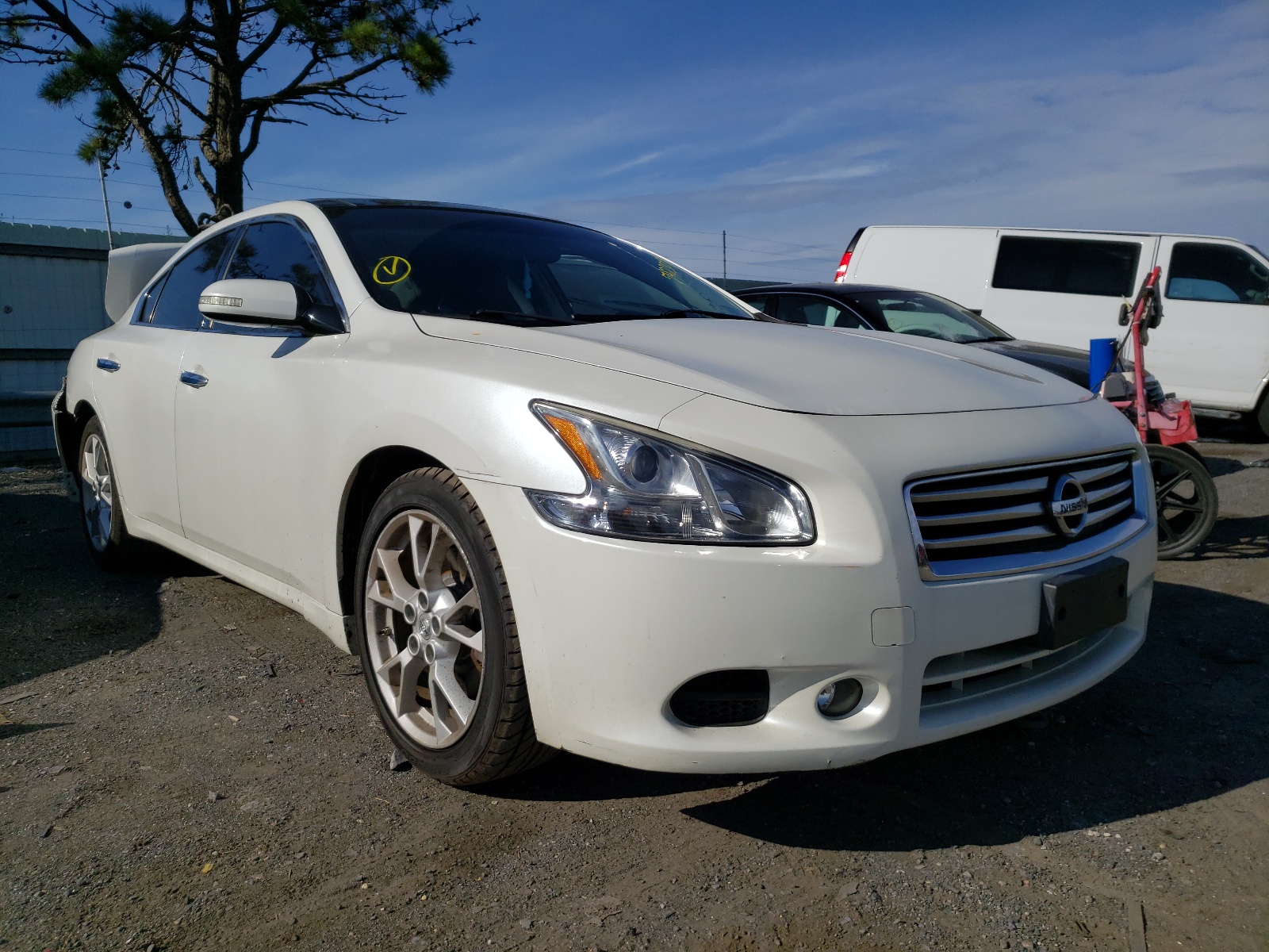 Nissan Maxima 2014