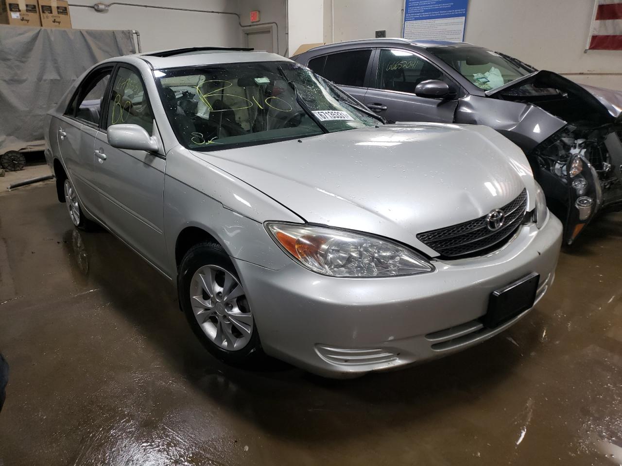 Toyota Camry 2004