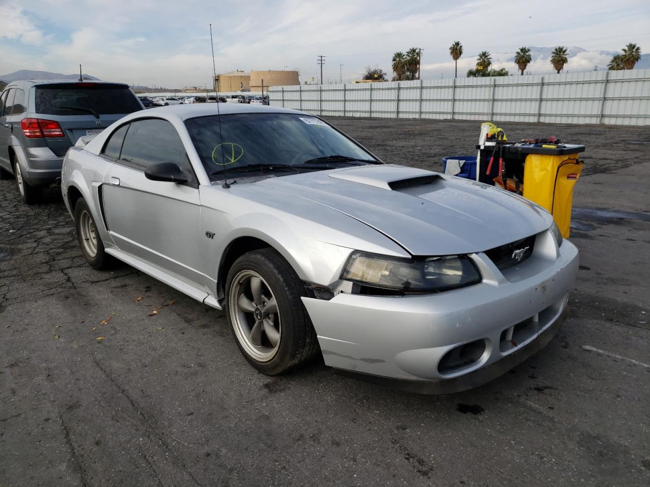 FORD MUSTANG 2002