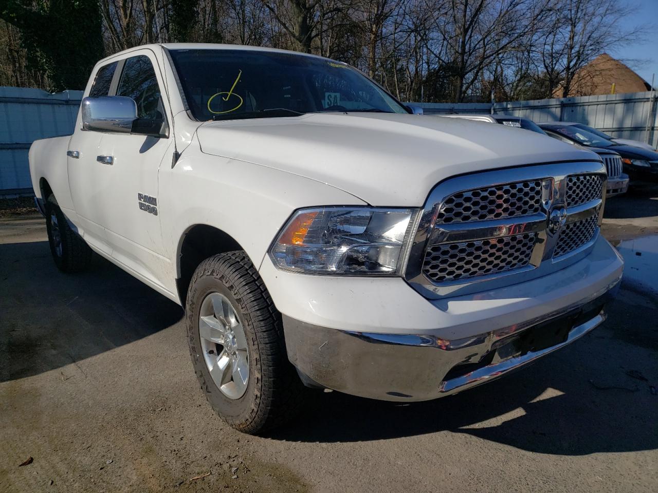 RAM 1500 SLT 2017