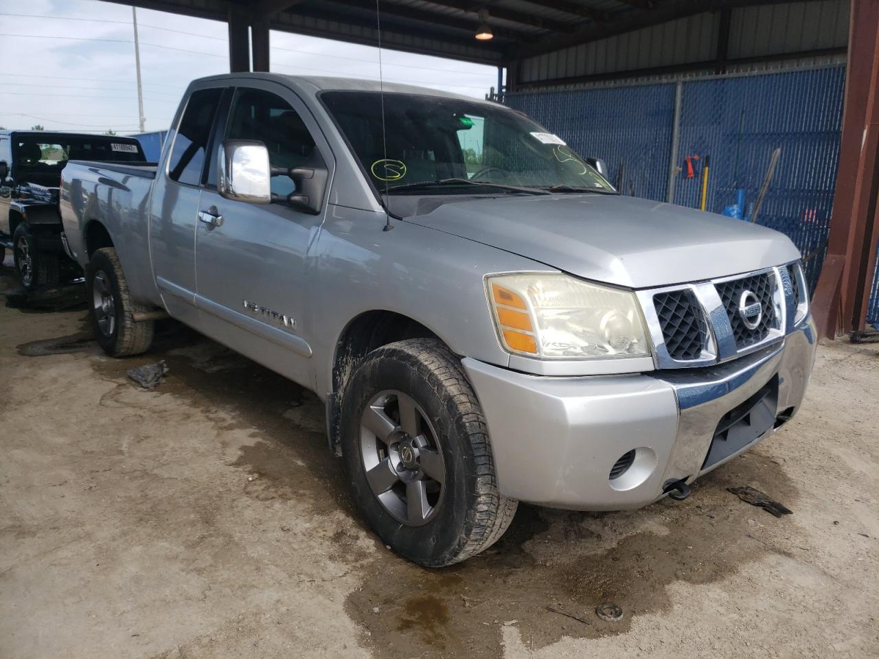 Nissan Titan 2005