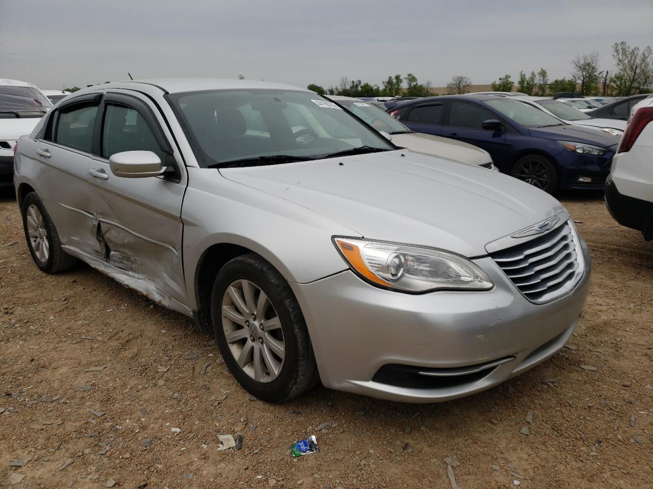 CHRYSLER 200 TOURIN 2011