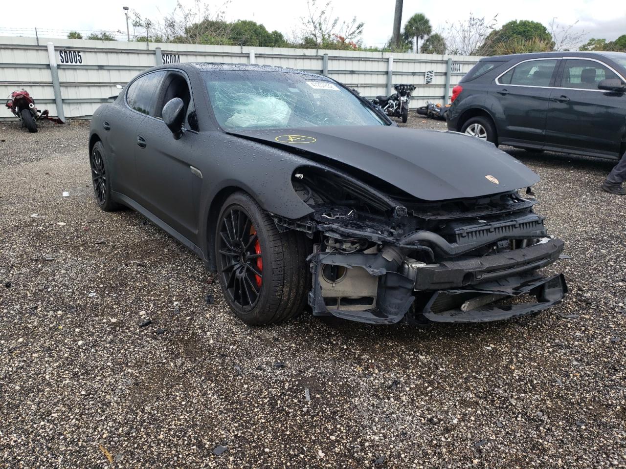 PORSCHE PANAMERA G 2014
