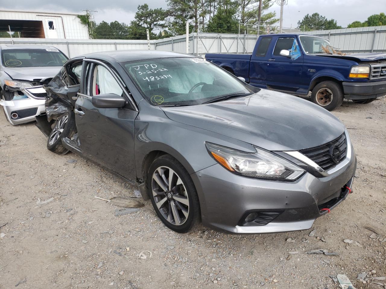 Nissan Altima 2017