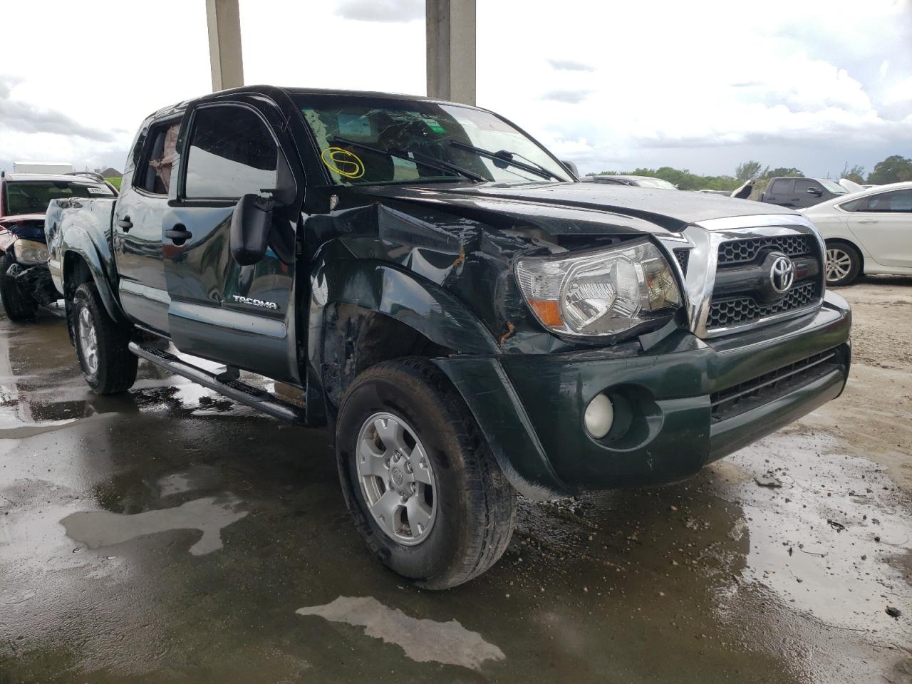 TOYOTA TACOMA DOU 2011