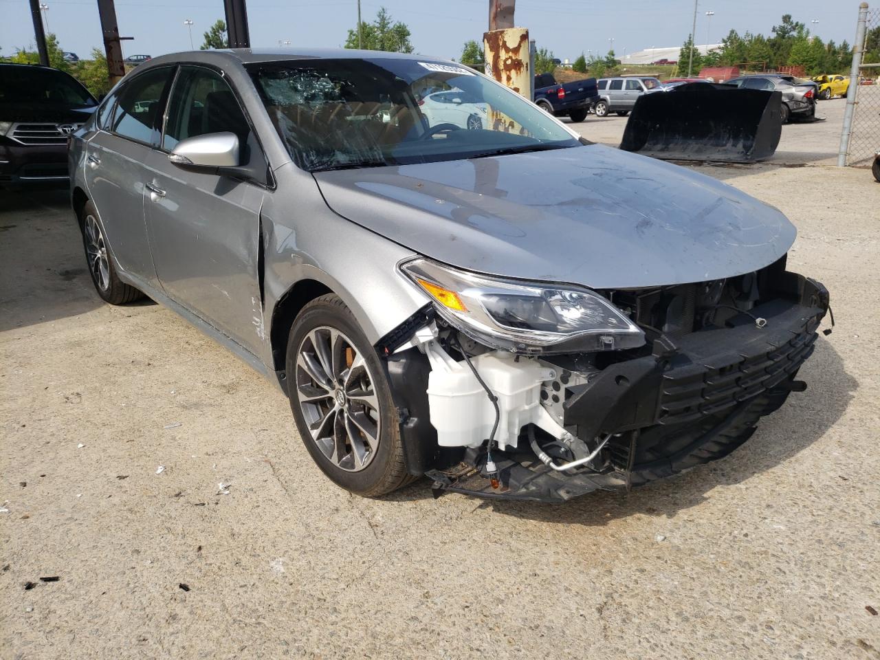 Toyota Avalon 2018