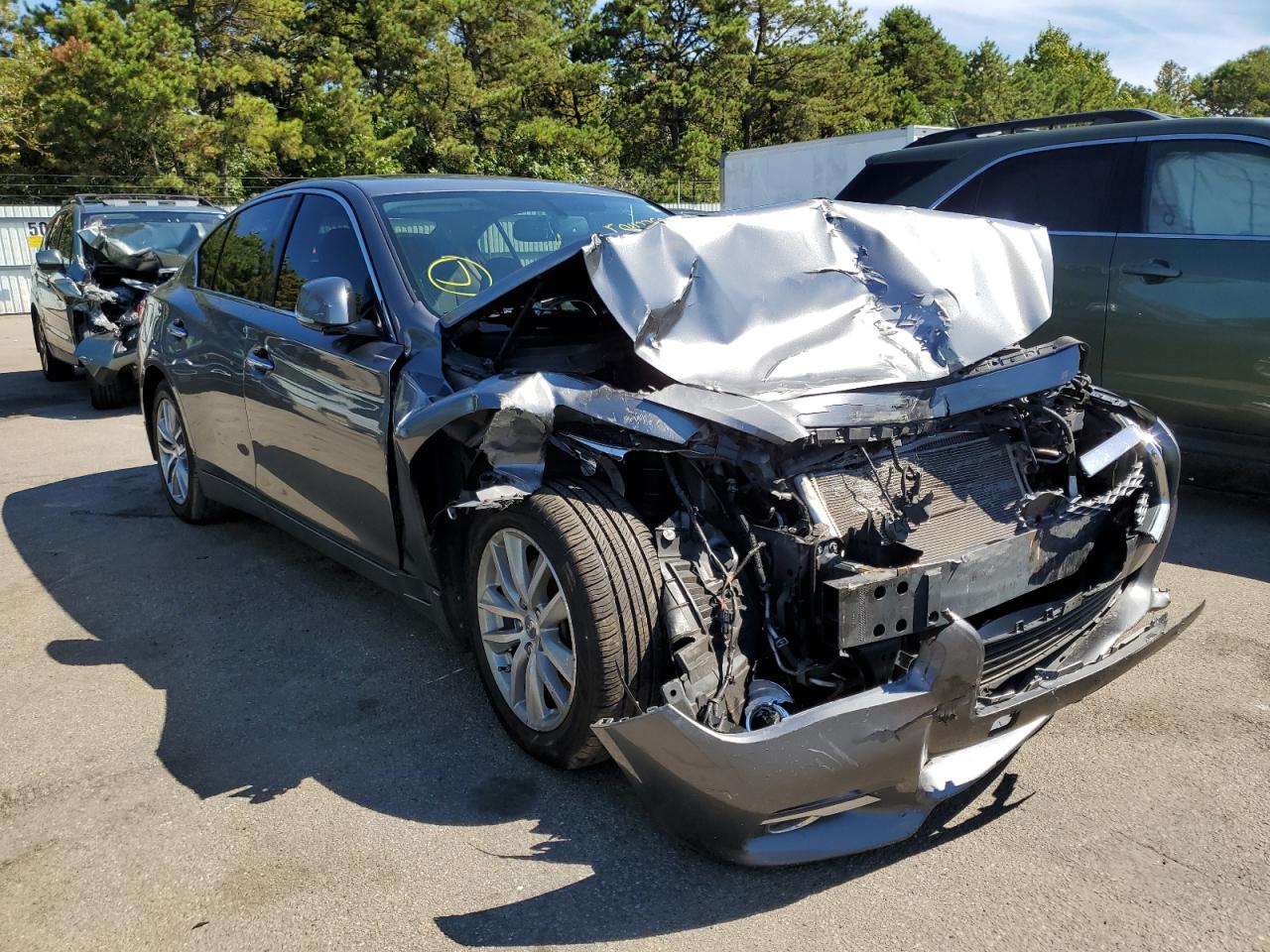 Infiniti Q50 2015