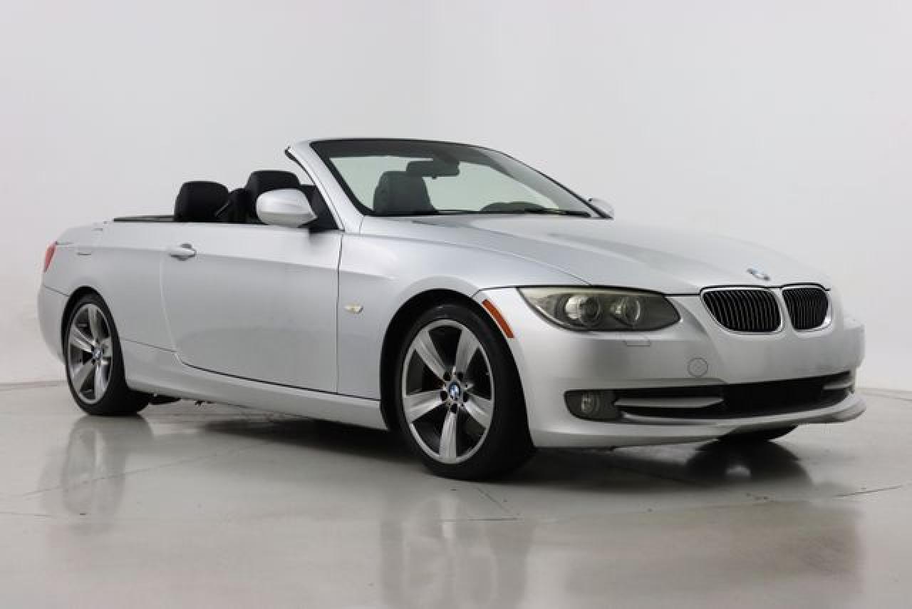 BMW 328 2011